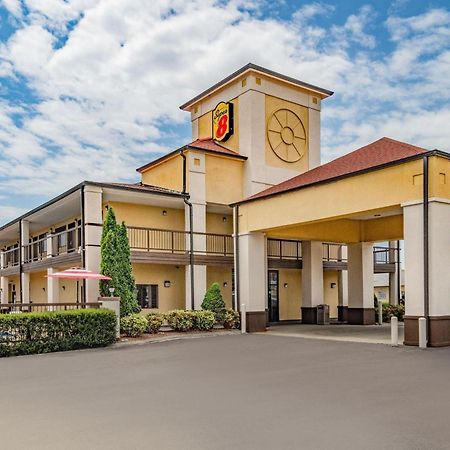 Super 8 By Wyndham Columbia Hotel Exterior foto
