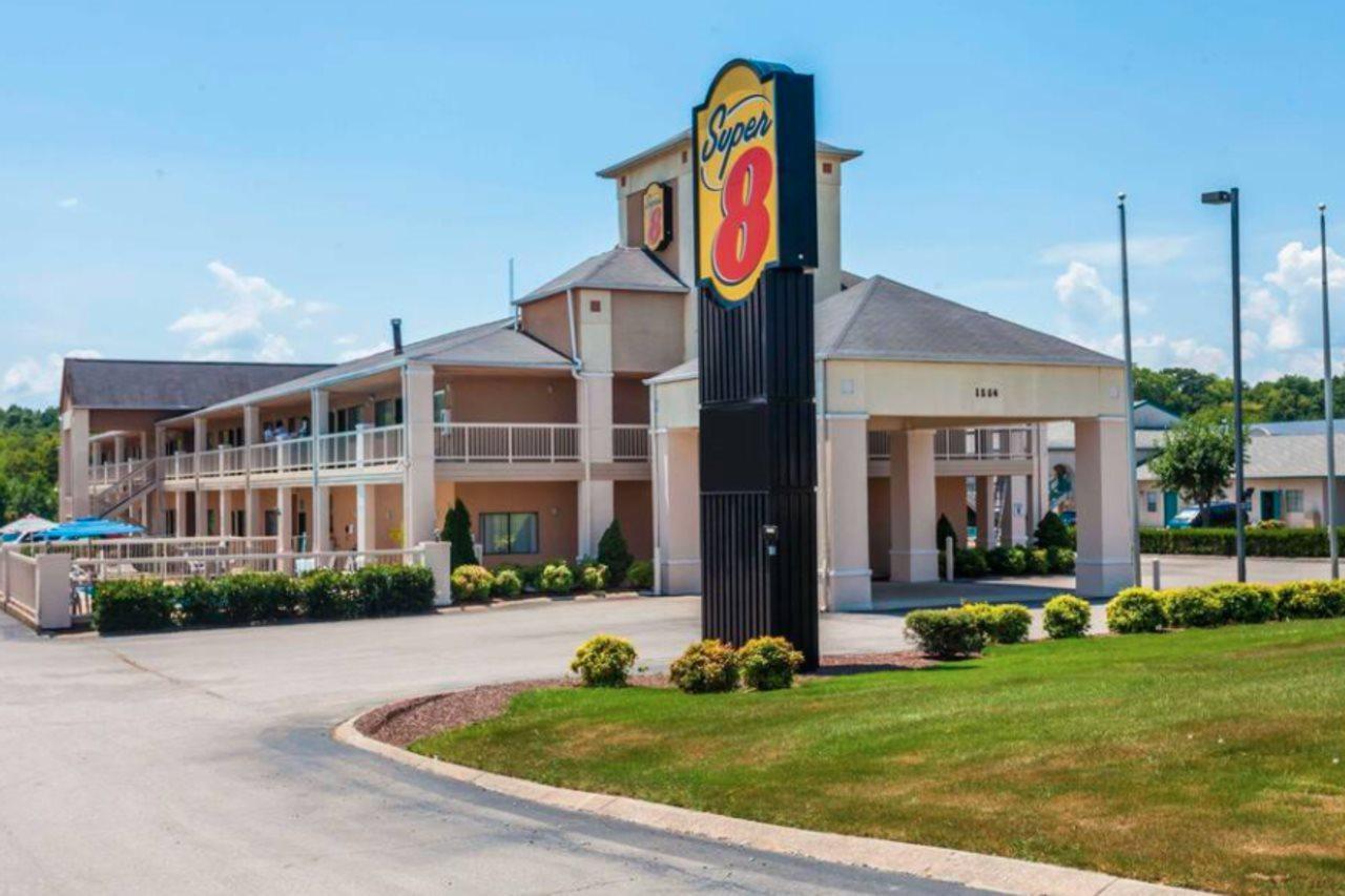 Super 8 By Wyndham Columbia Hotel Exterior foto